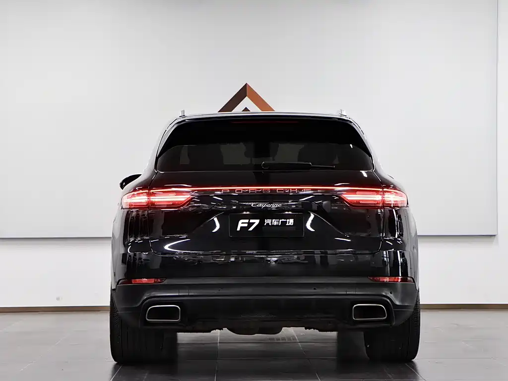 Porsche Cayenne 2019 — фото 5
