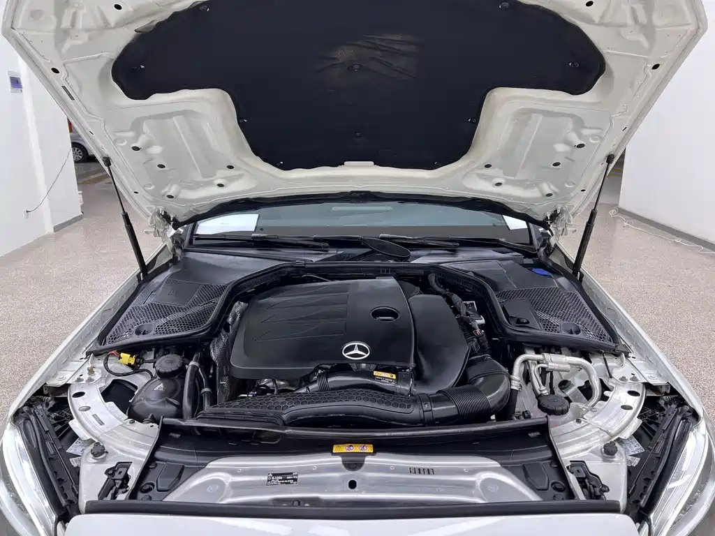 Mercedes-Benz C-Class 2021 — фото 12