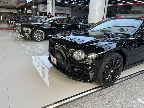 Bentley Flying Spur 2024