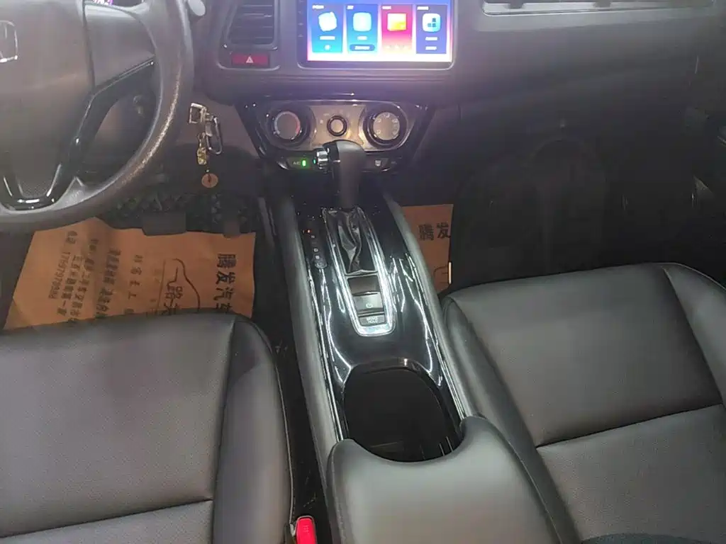 Honda Vezel 2016 — фото 14