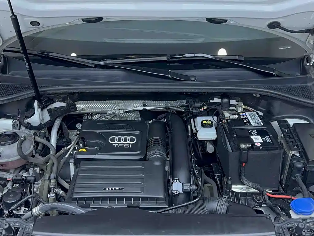 Audi Q3 2023 — фото 20
