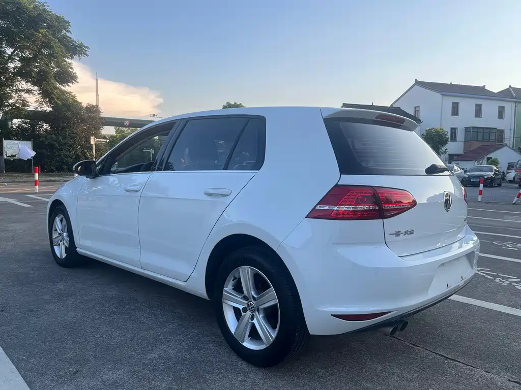 Volkswagen Golf 2015