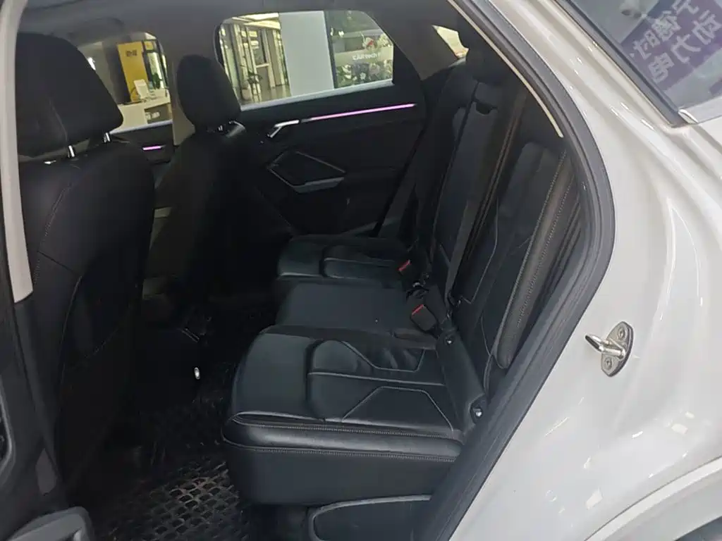 Audi Q3 Sportback 2021 — фото 17