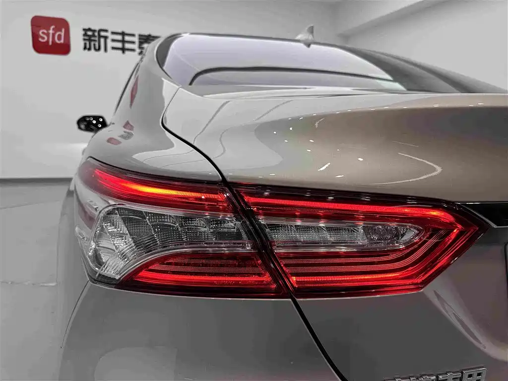 Toyota Camry 2024 — фото 26
