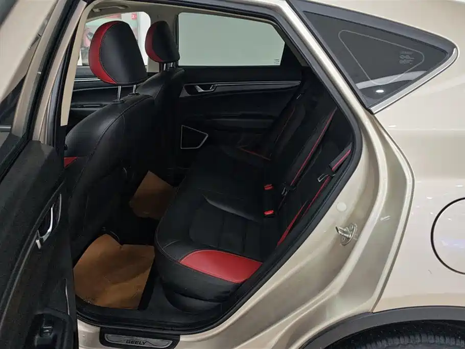 Geely Emgrand GS 2020 — фото 11
