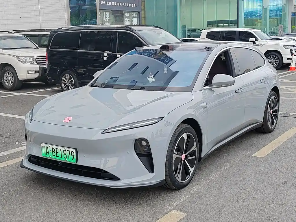 NIO ET5T 2024