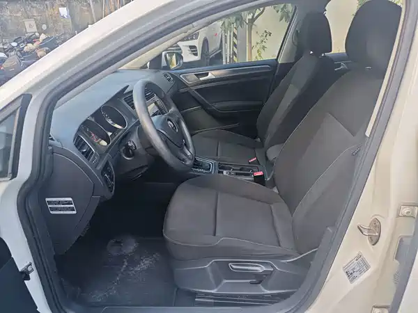 Volkswagen Golf 2015