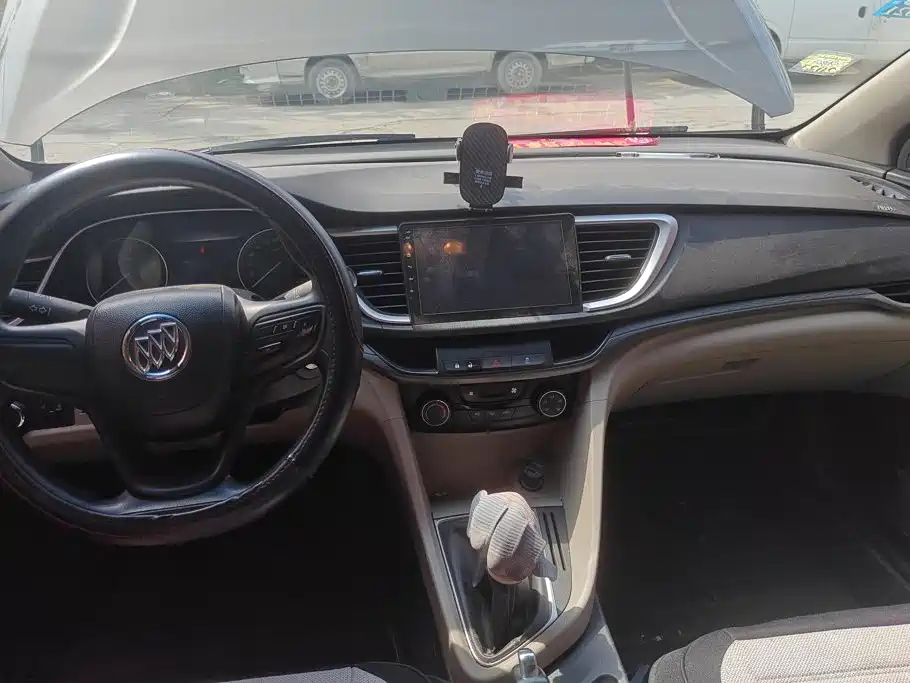 Buick Excelle GT 2017 — фото 12