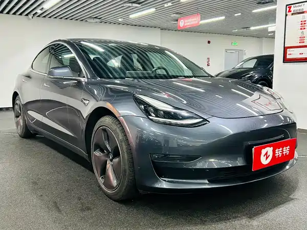 Tesla Model 3 2019