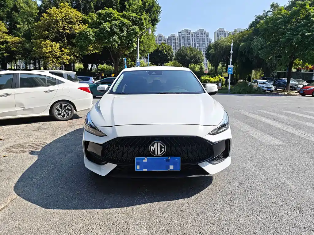 MG MG5 2022