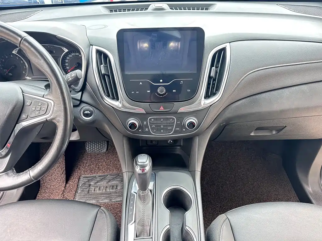 Chevrolet Equinox 2018 — фото 15