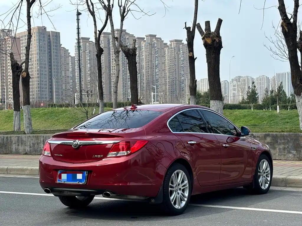 Buick Regal 2014 — фото 6