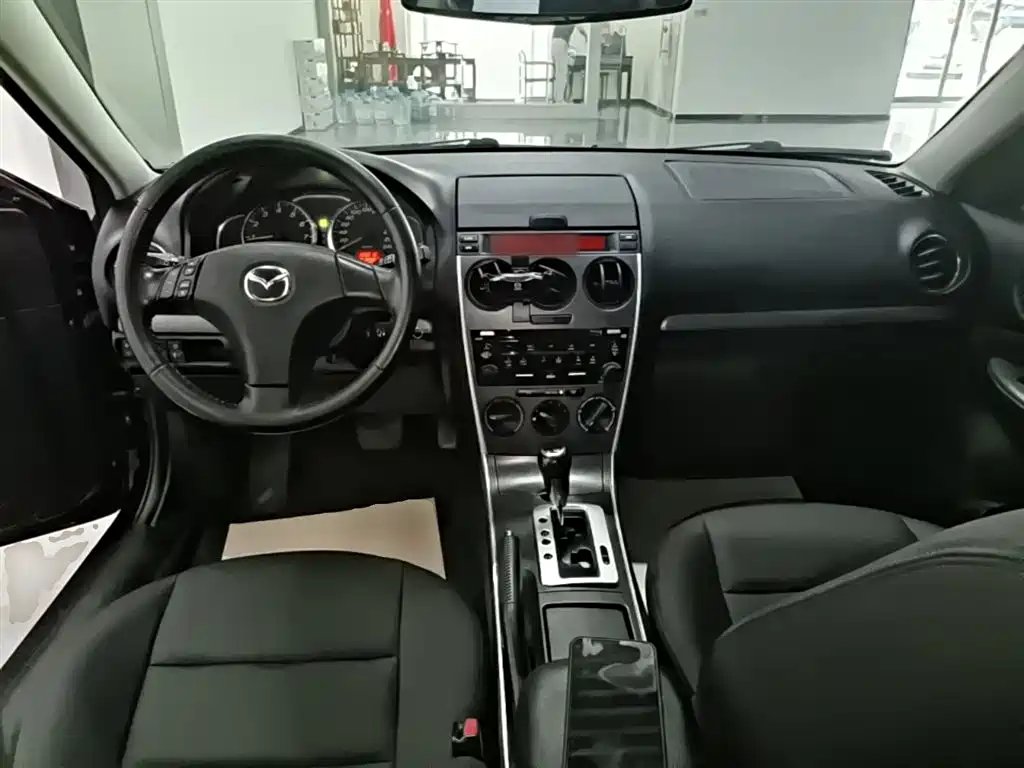 Mazda 6 2015 — фото 10