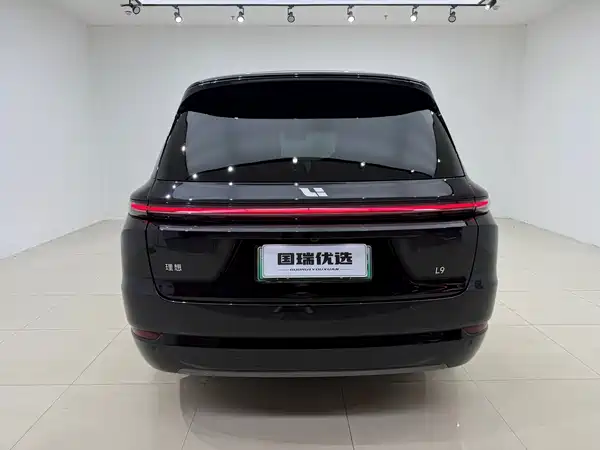 Li Auto L9 2025