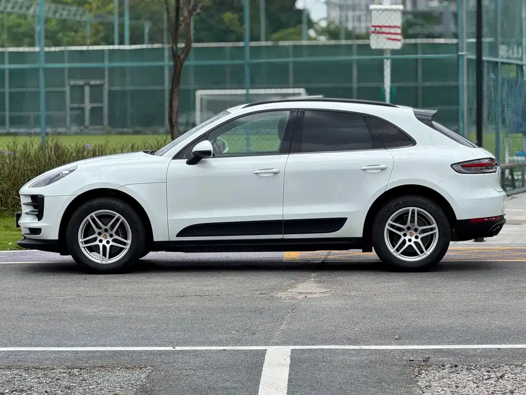 Porsche Macan 2019 — фото 3
