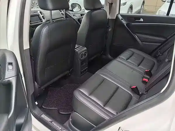Volkswagen Tiguan 2015