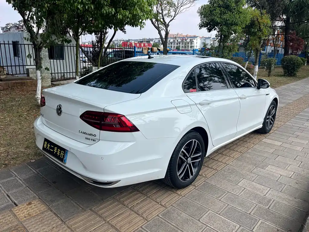 Volkswagen Lamando 2019