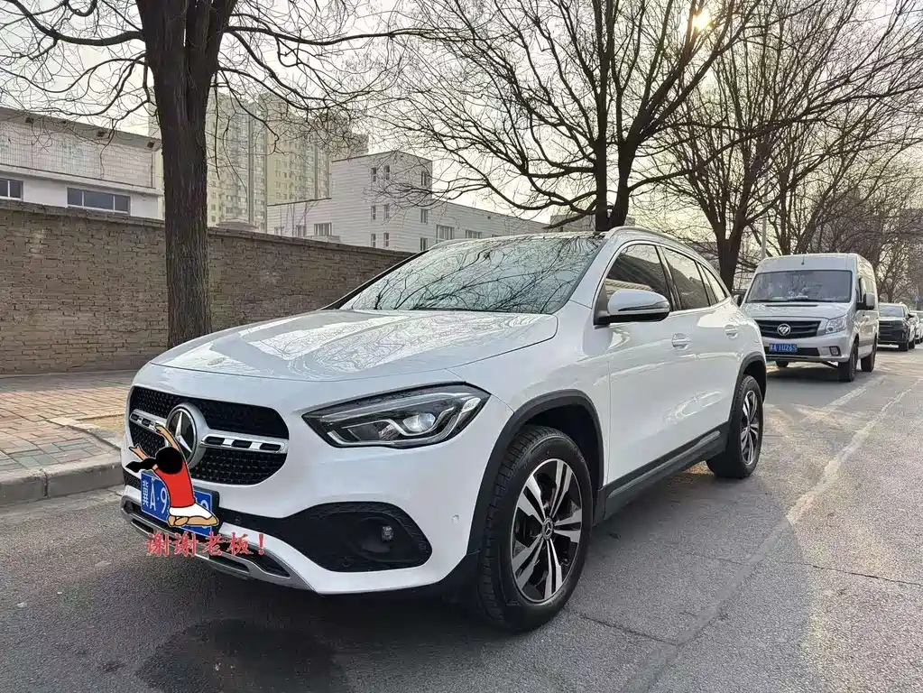 Mercedes-Benz GLA 2021 — фото 1