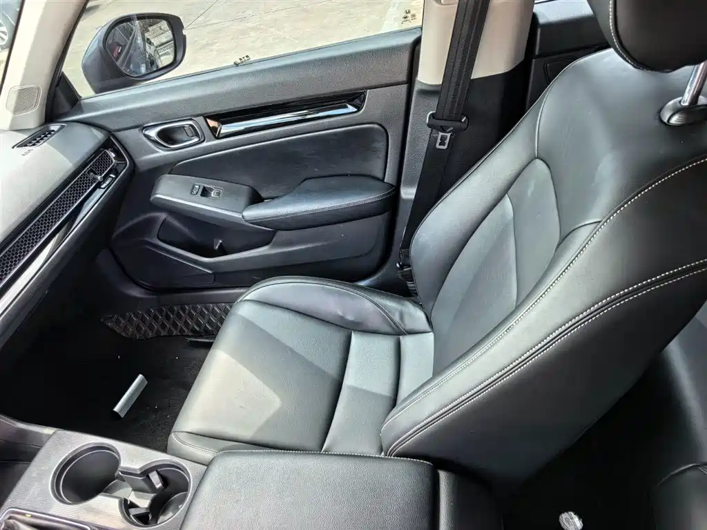 Honda Civic 2023 — фото 12