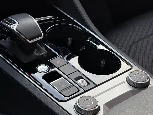 Volkswagen Touareg 2020