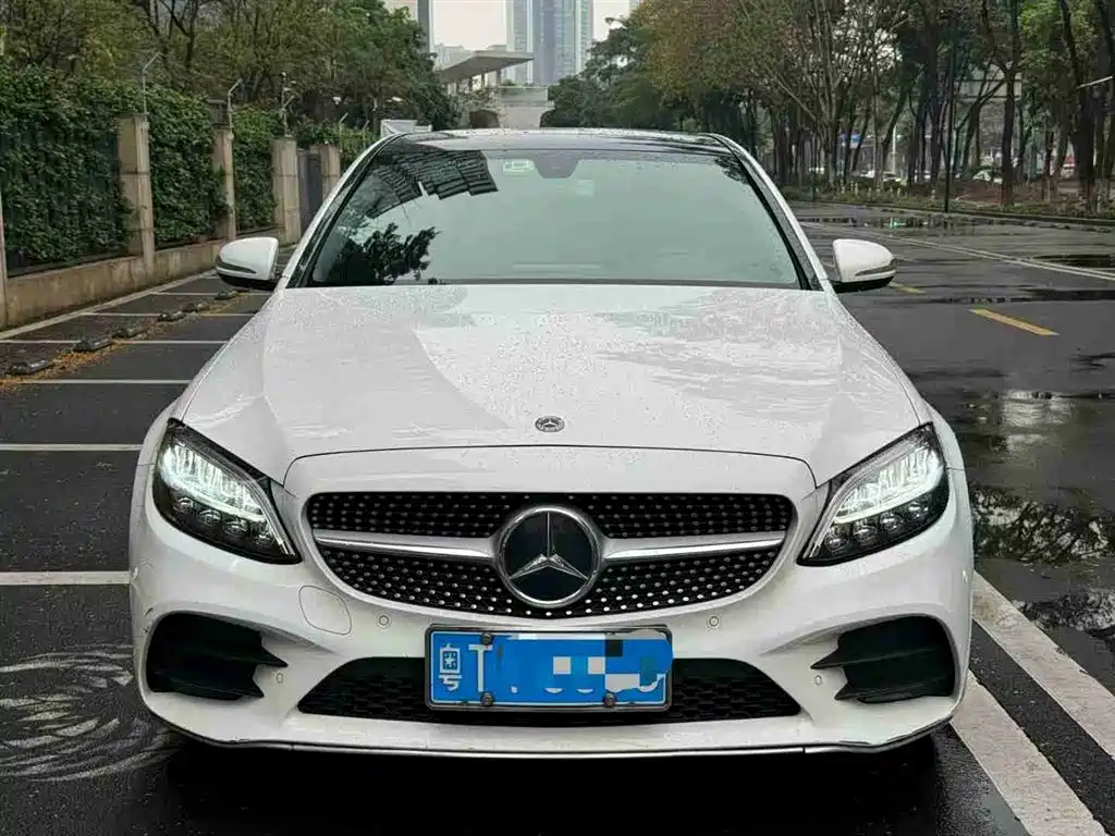 Mercedes-Benz C-Class 2019 — фото 3