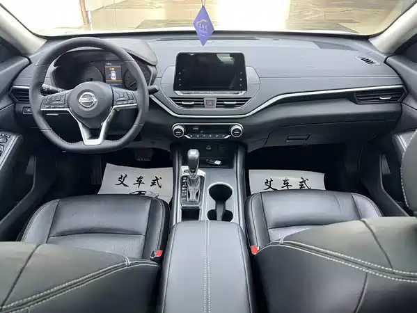 Nissan Teana 2020