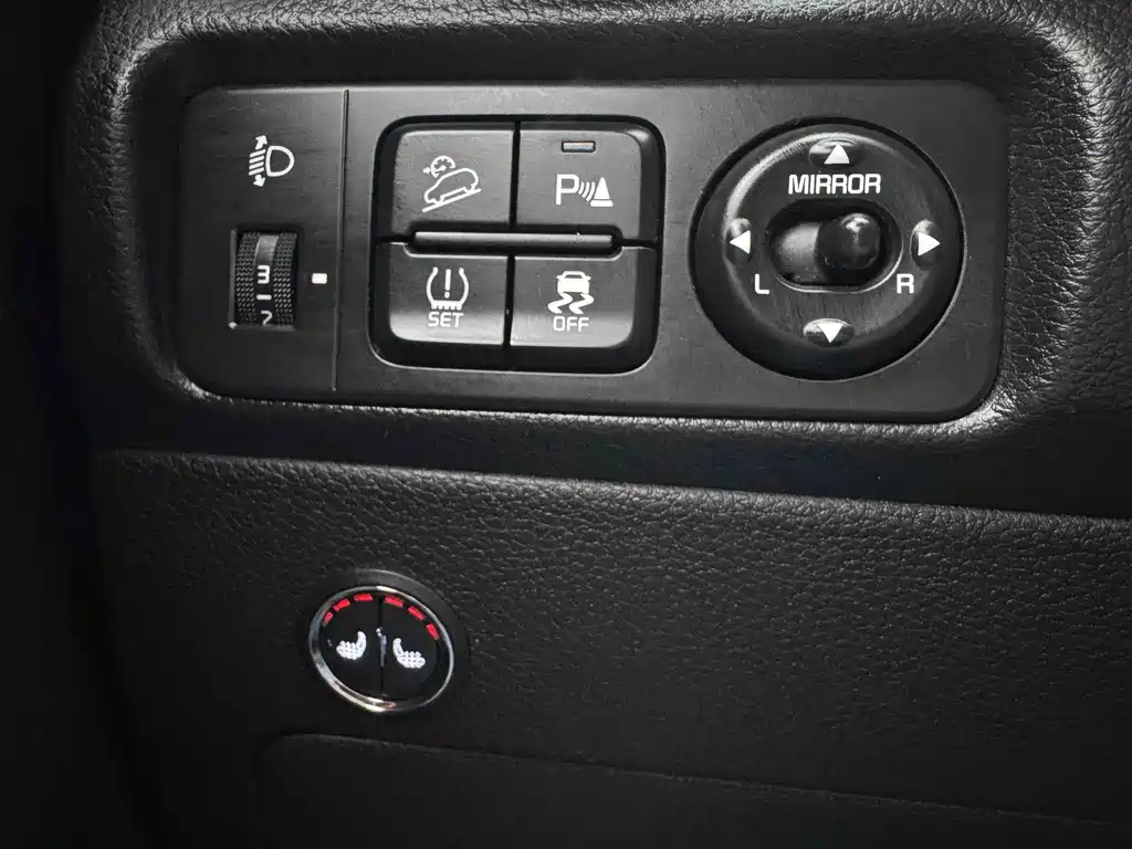 Kia KX1 2022 — фото 11