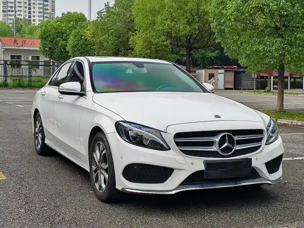Mercedes-Benz C-Class 2017