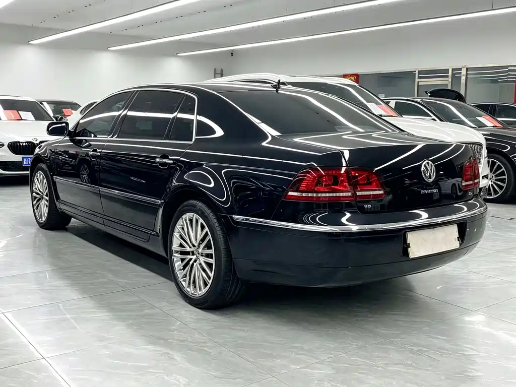 Volkswagen Phaeton 2016 — фото 6