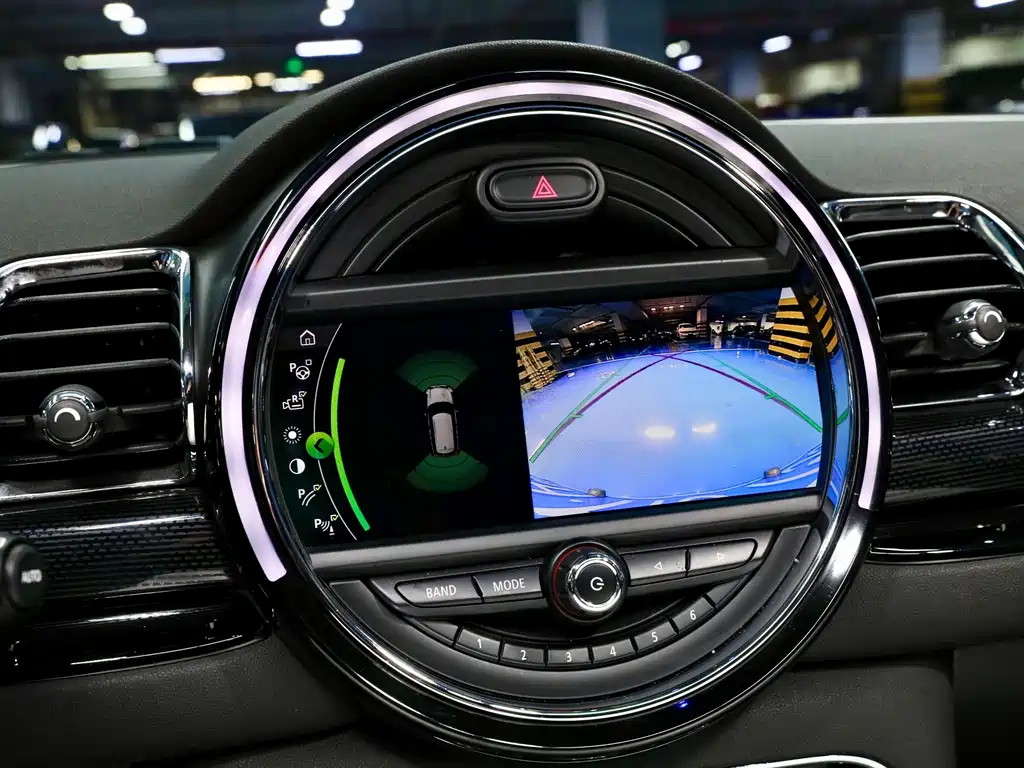 MINI Clubman 2020 — фото 14