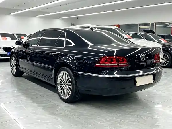 Volkswagen Phaeton 2016