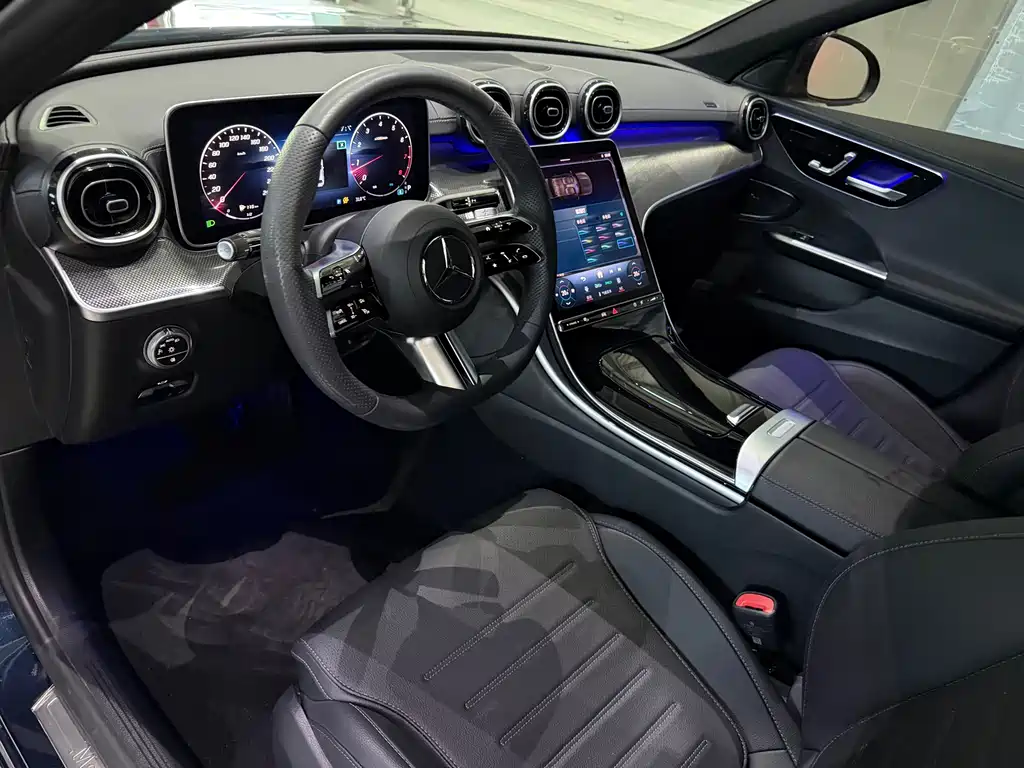 Mercedes-Benz C-Class 2023