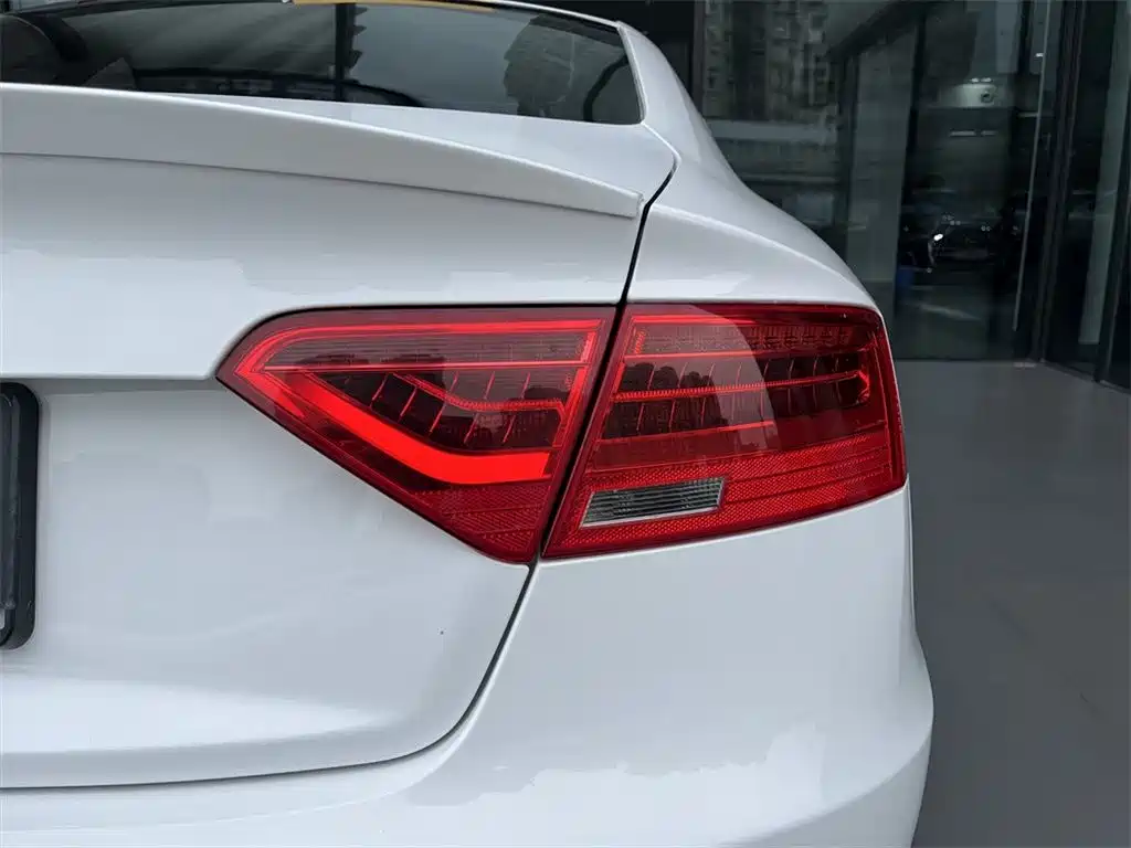 Audi S5 2015 — фото 13
