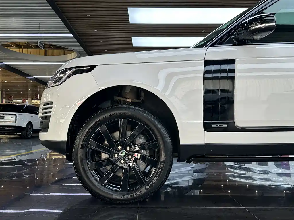 Land Rover Range Rover 2018 — фото 15