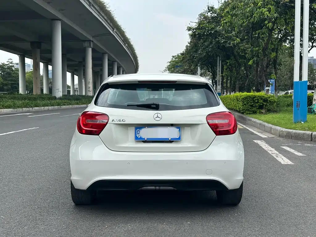 Mercedes-Benz A-Class 2013 — фото 14