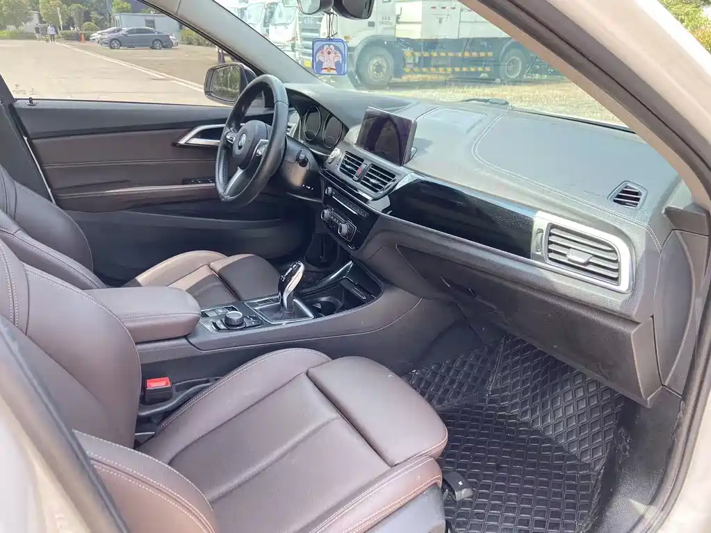 BMW 1 Series 2020