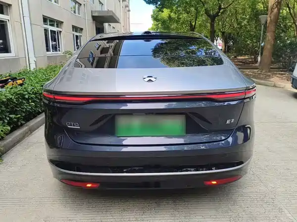 NIO ET9 2025