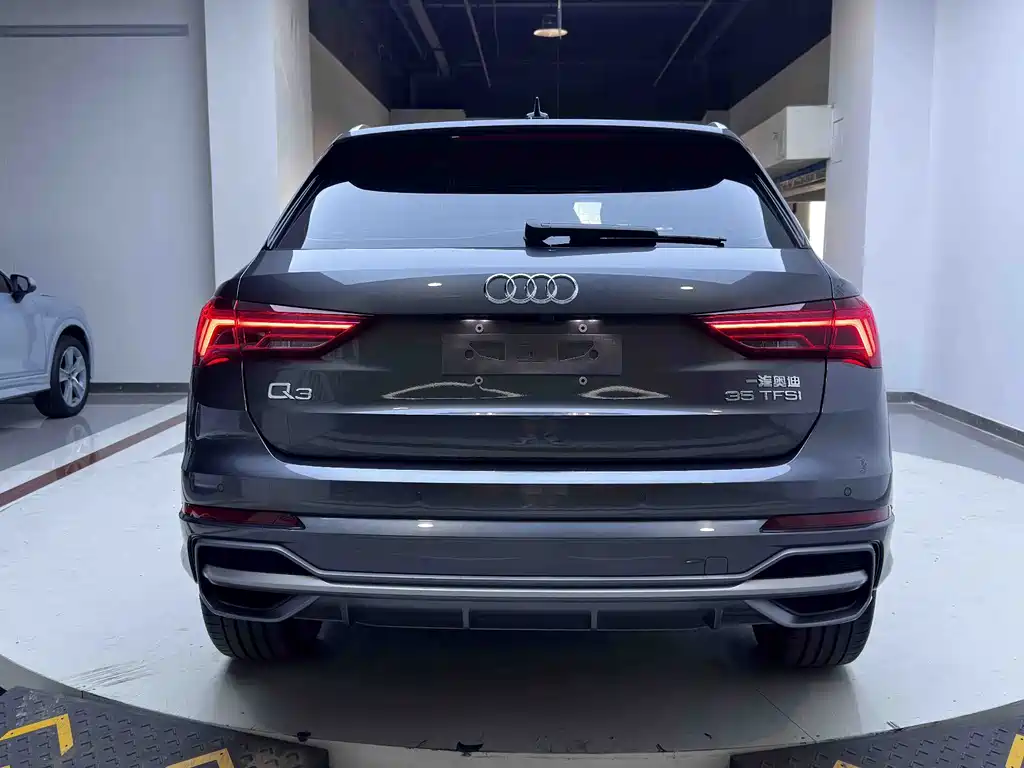 Audi Q3 2022