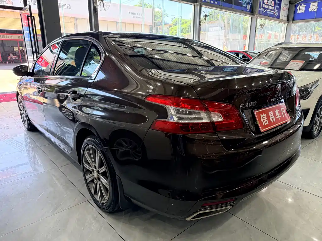 Peugeot 408 2018