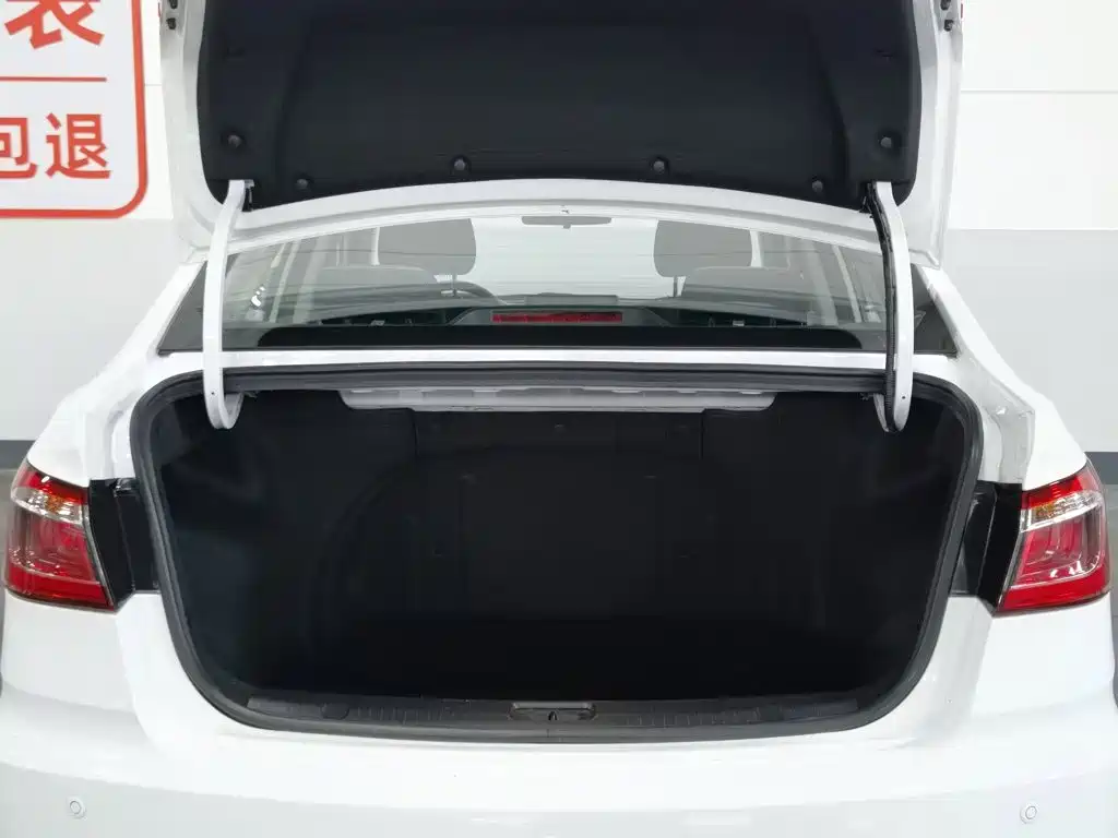 Changan Eado DT 2020 — фото 16