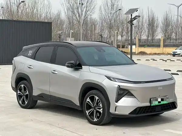 Geely Galaxy L7 2023