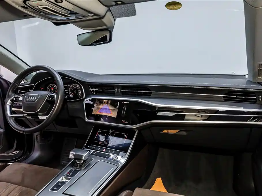 Audi A7L 2024 — фото 20