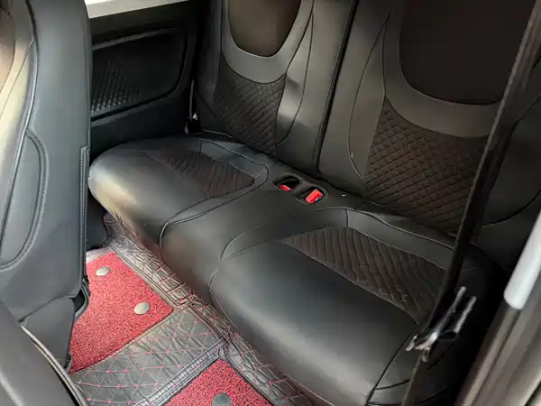 Wuling Hongguang MINIEV 2025