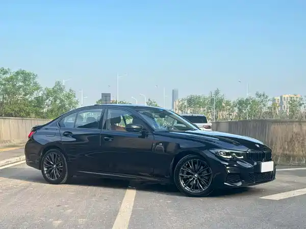 BMW 3 Series 2022