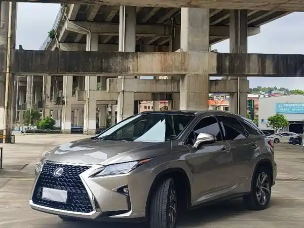 Lexus RX 2019