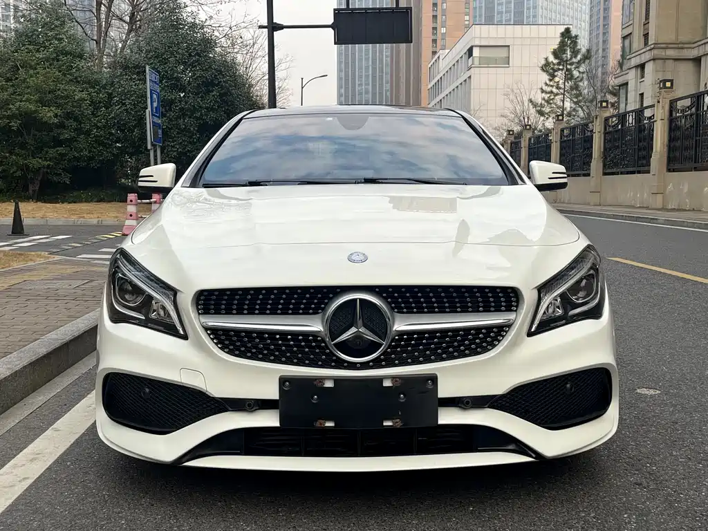 Mercedes-Benz CLA 2017