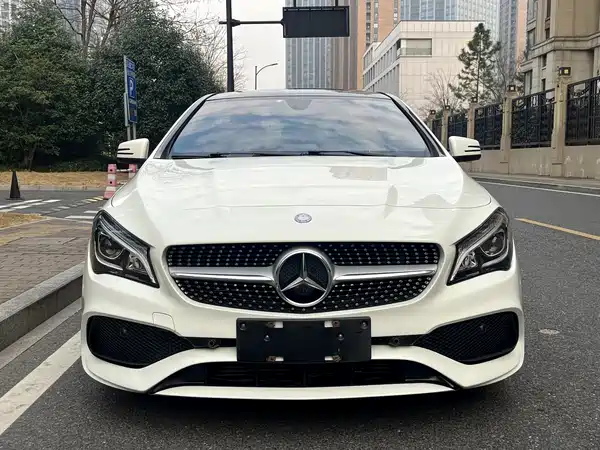 Mercedes-Benz CLA 2017
