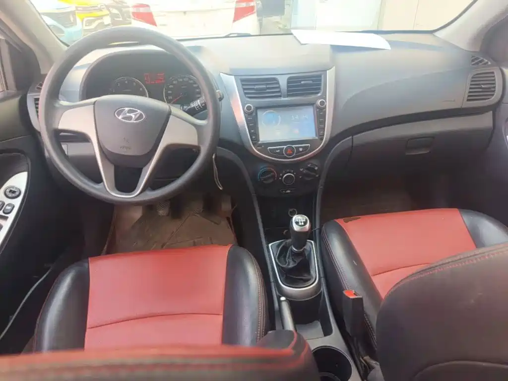 Hyundai Ruiyi 2015 — фото 10