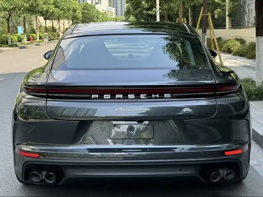 Porsche Panamera 2024 — фото 17