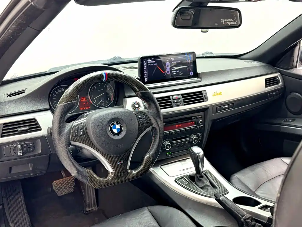 BMW 3 Series 2009 — фото 18